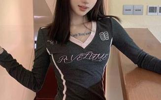 丽柜 – 潼潼兔女郎的定制写真，独特图片带你探索别样魅力