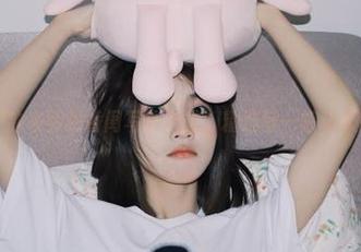 丽柜 – 轩轩独家春暖香闺写真合集，精选每一帧动人的美丽故事