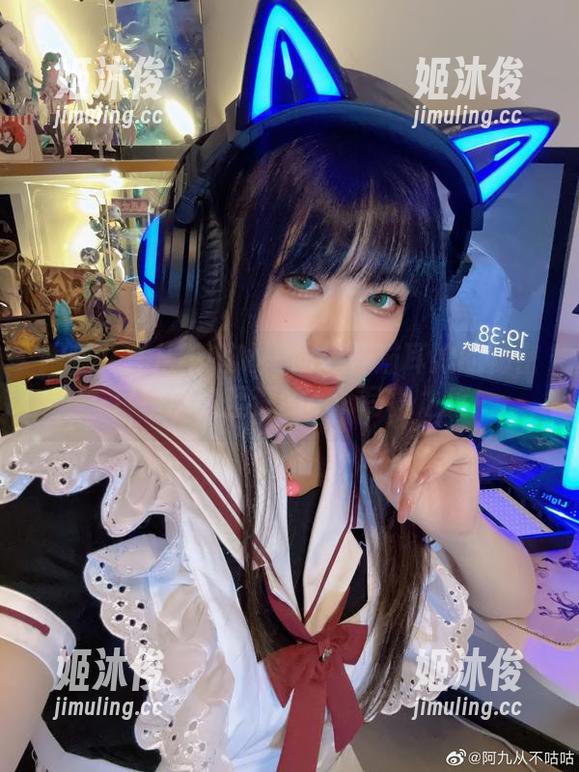 九言从不咕咕 跟随九言从不咕咕一同揭开猫耳娘的秘密,尽享感人至深的cos写真之旅!