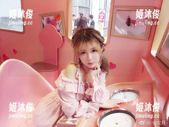 仙女月 “仙女月”引领时尚潮流:金鹿号图库里的顶级写真作品精选