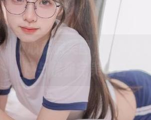 优星馆 – 倾心私房美图，顏允允女神的性感与优雅完美融合