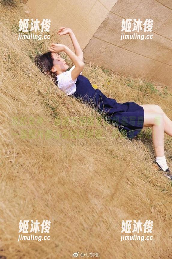 克拉女神-宋黛 克拉女神 - 最新宋黛教室的甜美写真:每一张图片都让你想要收藏,尽情享受吧!