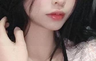 可可老师的高清入浴巫女写真，照片中的每一缕水珠都散发着无尽的清新与灵动！