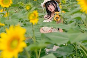 解密咬一口兔娘的fantasy，独家死库水cos资源曝光！