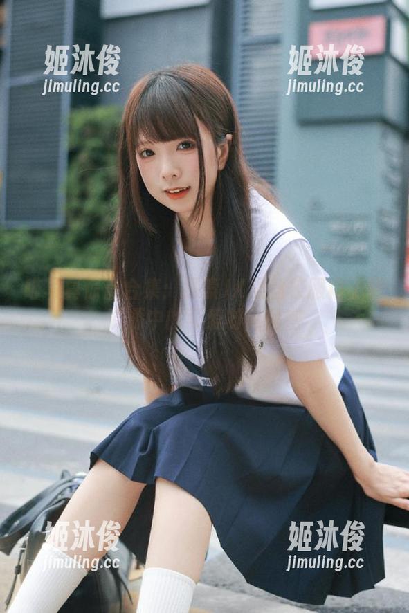 喵写真 喵写真惊喜合集:探索JK黑丝校服格子裙资源中的可爱时尚秘密