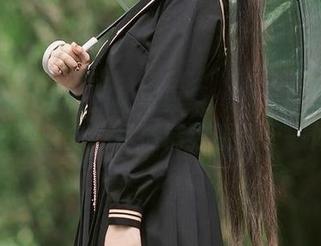 喵糖映画OL制服裙写真集：揭示职场OL的多变魅力，尽揽精致原图于一体