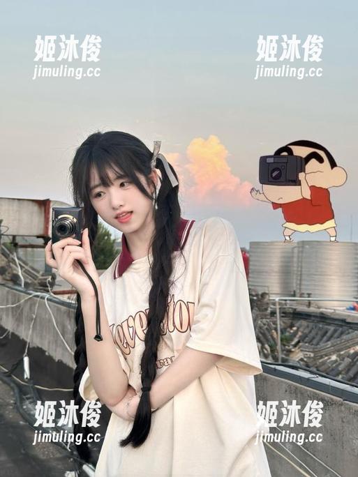嗲囡囡-章芃芃 嗲囡囡 - 引领时尚潮流:章芃芃全套制服作品,让你大开眼界