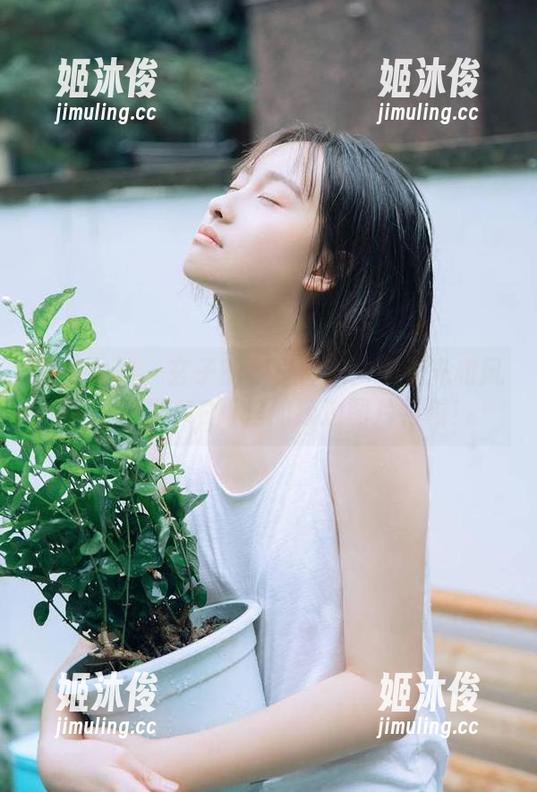 头条女神-玄子 头条女神 - 玄子的视觉饕餮:无圣光和风花蛇丝蜜VIP版里的叛逆图片特辑!