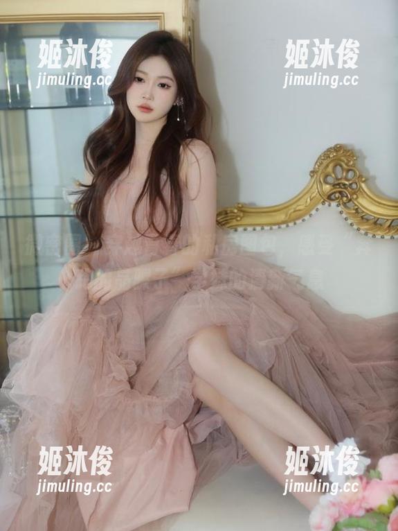 奔跑的晶骡子 微密圈 - 穿越青春的私房图包,感受“奔跑的晶骡子”学妹的清新气息