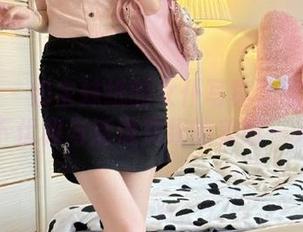 微密圈 – 奶宝妹纸的女仆写真套图：记录下优雅与活泼交织的美好一天