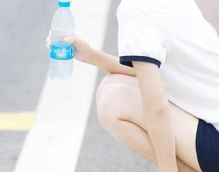 微密圈 – 奶雯清新美图资源，体验这种衣服的舒适与凉快