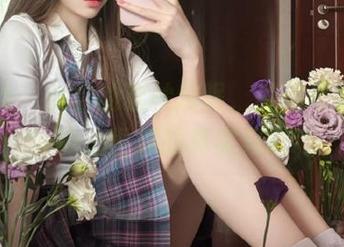 妖精社 – 小梨的孤枕难眠，美图写真展现内心世界的真实模样