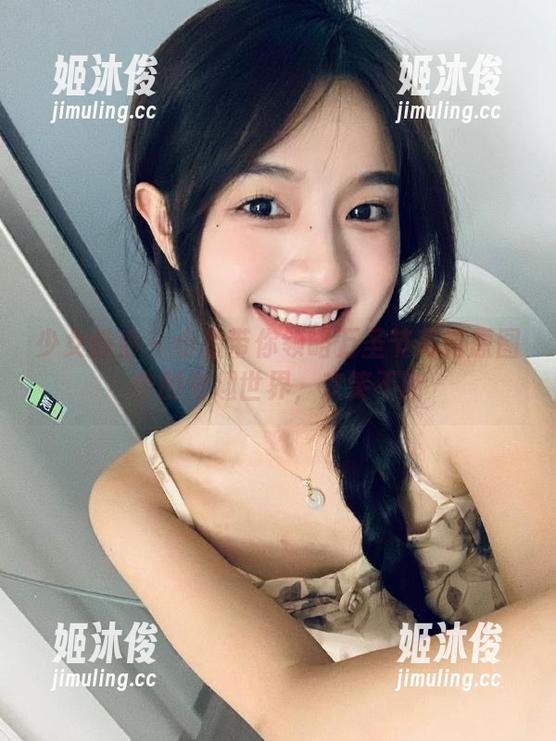 少女秩序-小鱼 少女秩序 - 小鱼带你领略万圣节高清原图中的奇趣世界,欢笑不断