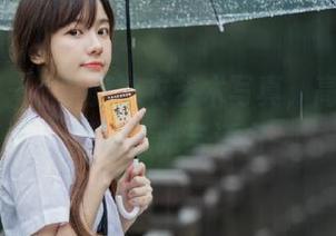 尤果网 – 小紫藤泳衣艺术写真，高清图库展现优雅与活力