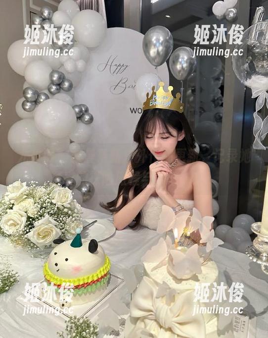 尤果网-曼曼 尤果网 - 曼曼最新户外作品更新,记录她精彩的探险旅程与美好时光!