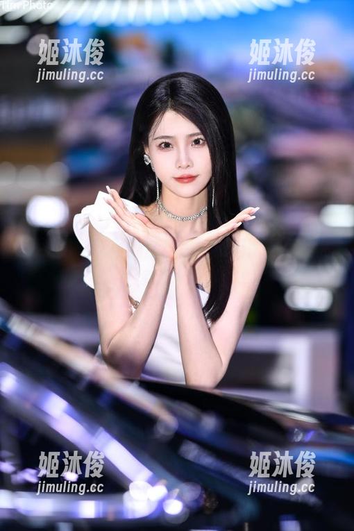 尤果网-王莹 尤果网 - 无圣光新风尚,王莹比基尼作品让你大开眼界!