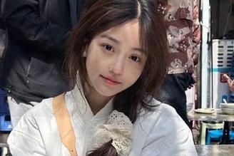 尤果网 – 糖果与妹妹的完美结合，最新图包更新，尽享精美写真风格