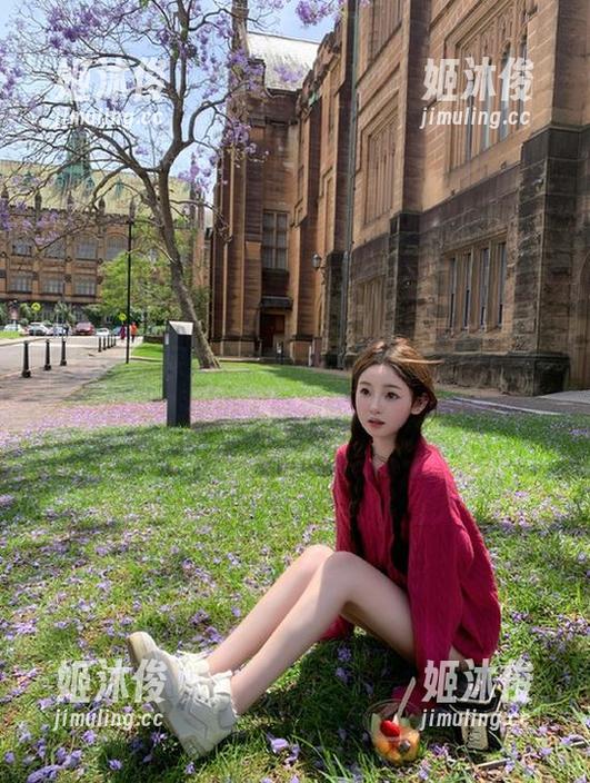 尤果网-芊小童 尤果网 - 探索芊小童的全套套装图包,带你进入时尚新境界
