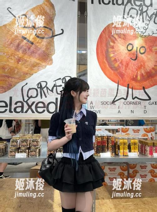 尤物馆-Rebecca_吴颖茵 尤物馆 - Rebecca_吴颖茵黑色写真作品网盘下载,让优雅与神秘的魅力伴你在身边