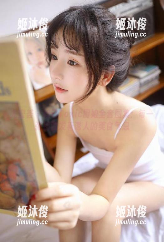尤蜜荟 - 妲己Toxic厨娘全套图集：每一张都散发着诱人的美食气息