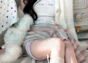 尤蜜荟 – 从定制到写真，蛋蛋_egg与皮衣的时尚故事一次展现