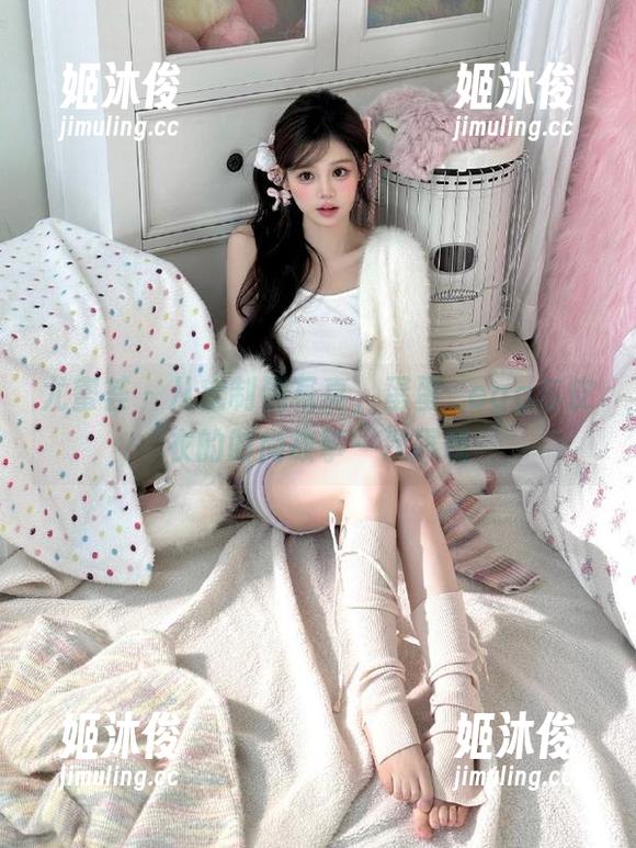尤蜜荟-蛋蛋_egg 尤蜜荟 - 从定制到写真,蛋蛋_egg与皮衣的时尚故事一次展现