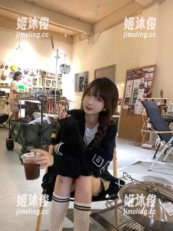 徐莉芝Booty 微密圈 - 徐莉芝Booty的和服写真集最新更新,捕捉每一次风情万种的瞬息