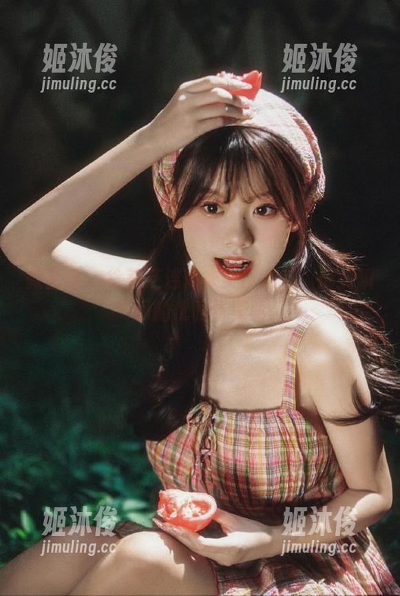 徐莉芝 微密圈 - 徐莉芝连体衣美图精选,捕捉瞬间的优雅与美丽