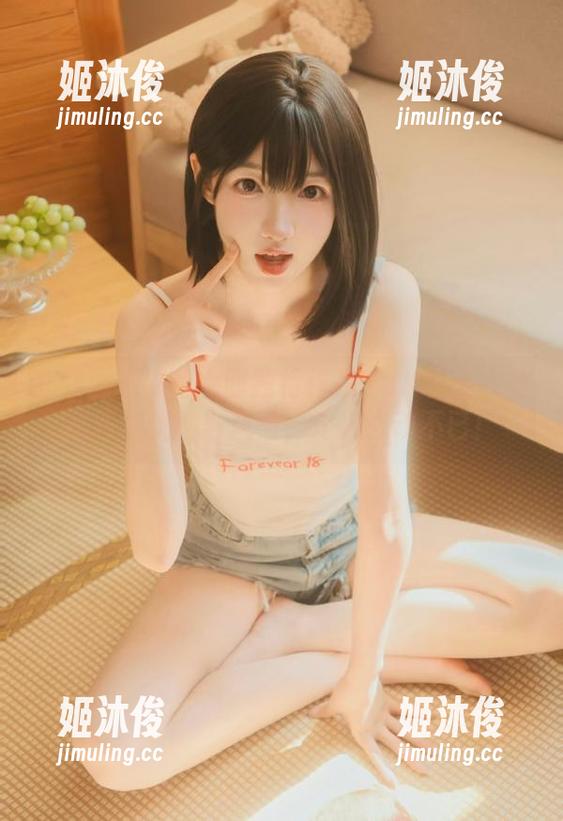 慕丝女郎 在线浏览慕丝女郎独特作品:JK制服肉丝高跟的优雅与风情,令人心动不已!
