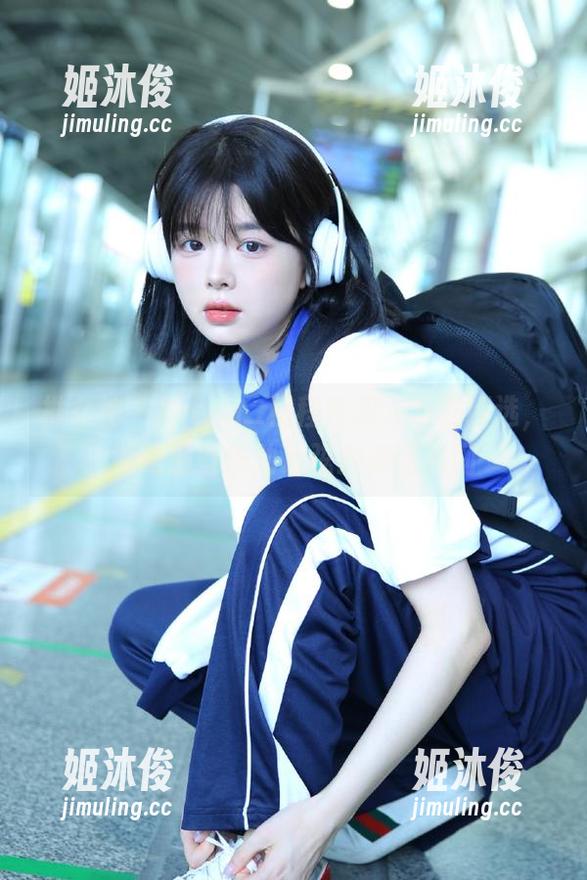 推女神-Kiren_程程程 推女神 - Kiren_程程程双人写真精选,领略那些感动心弦的美图瞬间