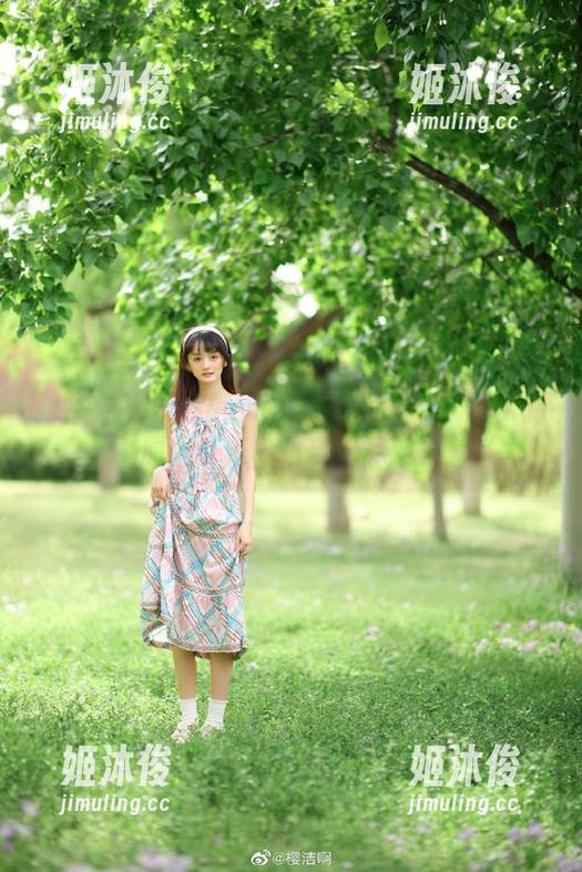 推女神-玉兔miki 推女神 - 玉兔miki写真作品——死库水的原图合集,展现无尽魅力