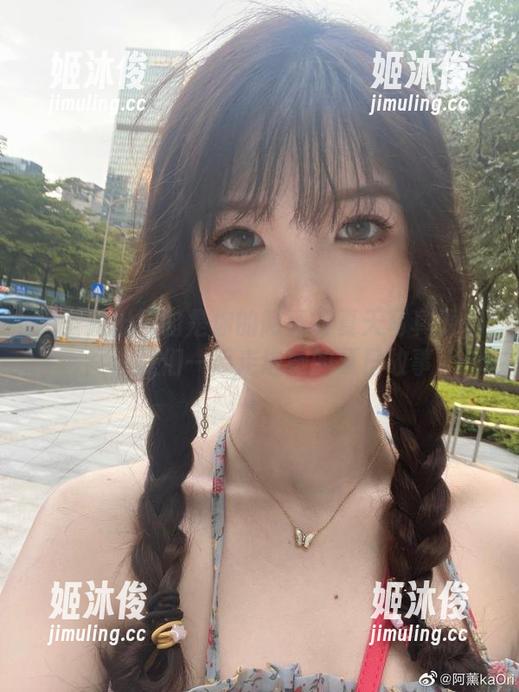 是你的阿薰呀 无圣光出镜的是你的阿薰呀夏天写真原图:让我们一起走进她的夏日故事