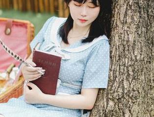 享受“是依酱呀”的纯白艺术，带来超高清原图资源不可错过