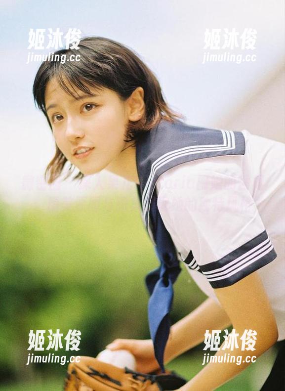 果儿Victoria 微密圈 - 深入果儿Victoria厨娘的世界:精美原图与图集展现她的独特风格