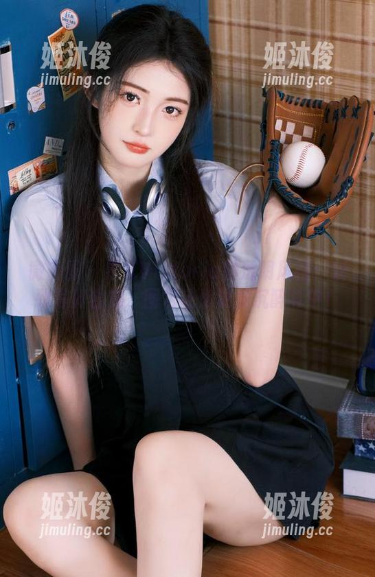 果儿Victoria 微密圈 - 果儿Victoria的透明风格:精致写真合集,图包让你更加沉醉其中!
