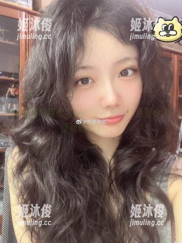桃良阿宅 探索桃良阿宅全套地铁写真,一系列令人惊艳的精彩图片