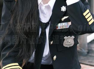 森萝财团 – 在无圣光中绽放：aika的圣诞写真图片让你重温节日的璀璨