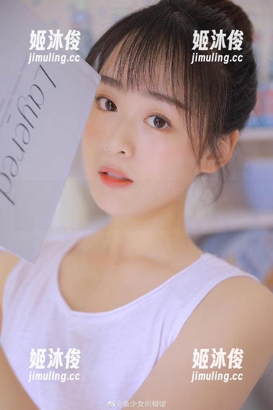 森萝财团-小梓 森萝财团 - 探索小梓的作品世界:全集写真与她的动人剧情