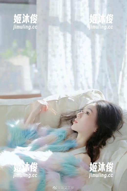 楚楚不吃鱼 微密圈 - 别错过!“楚楚不吃鱼”连衣裙写真网盘精选合集,捕捉每个动人的瞬间