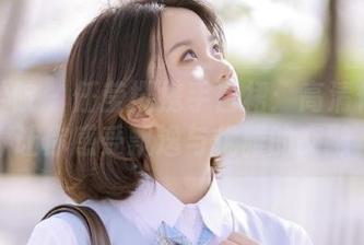 模范学院 – 任莹樱携手白裙：高清作品集让你感受飘逸与优雅的交融