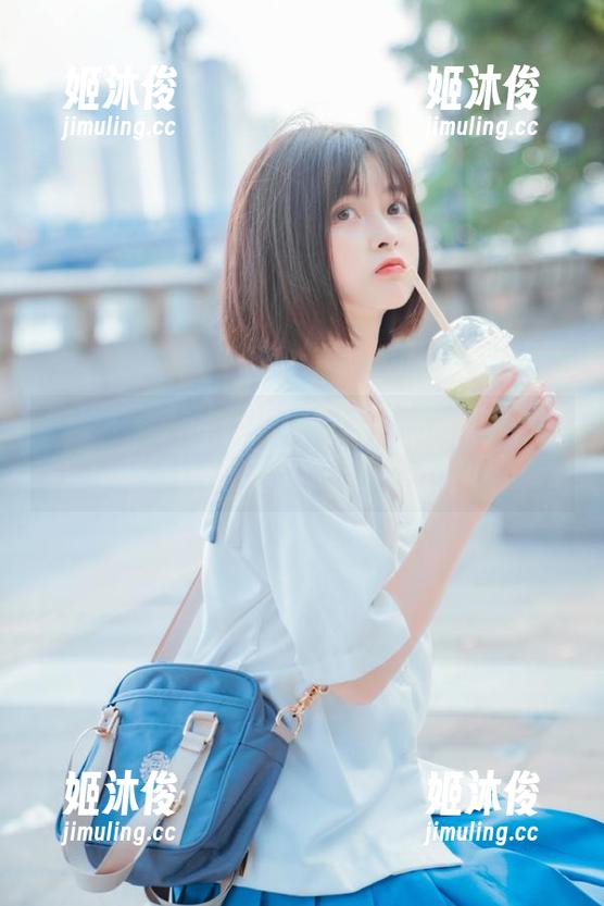 模范学院-柳侑绮Sevenbaby 模范学院 - 白色私拍合集:柳侑绮Sevenbaby带来的清新自然之美