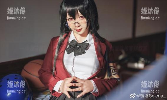 樱落Selena 一场视觉盛宴:樱落Selena图集更新,天狼星旗袍等你欣赏