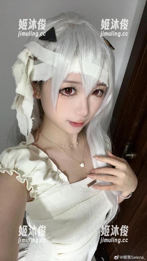 樱落酱w 探索樱落酱w在高雄泳装的魅力,全新原图与精美套图上架!
