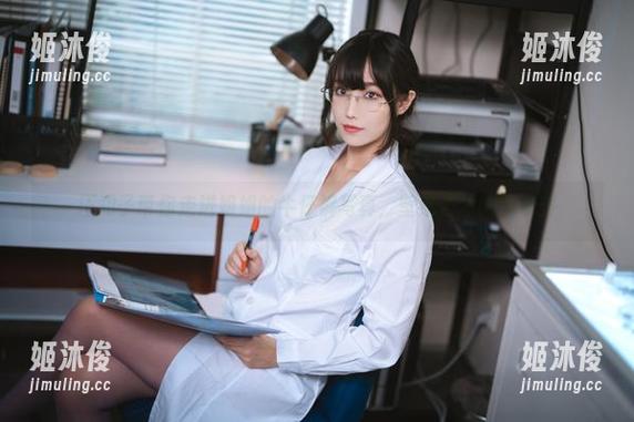汪知子 汪知子带你走进姐姐的牛仔裤写真,壁纸艺术的新视野