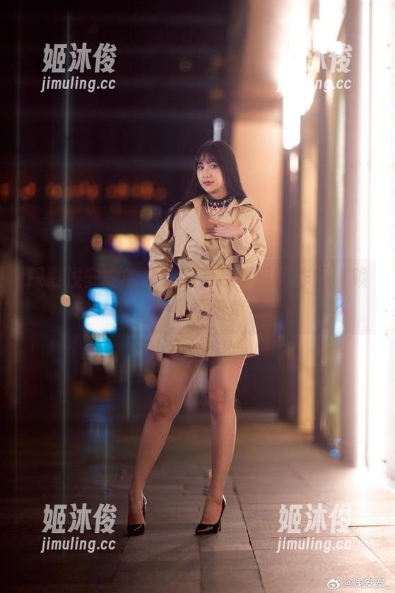 浅安安 探索浅安安的独特睡前故事写真作品,唤醒你的想象