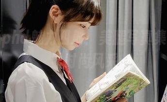 爱老师phd魅力四射：美腿写真集原图尽显时尚风采