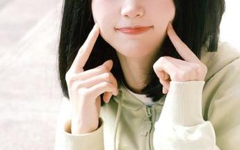 爱蜜社 – 透过萌白酱的镜头：姐姐的美图合集，感受光影下的故事！