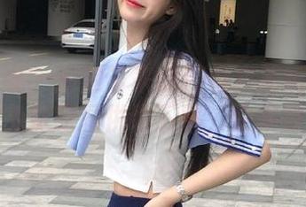 物恋传媒 – 泡泡带来的精彩皮筋绑脚剧情，独家免费原图供你下载，快来收藏吧！