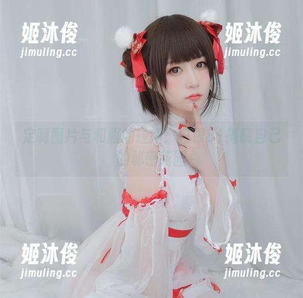 白银81 定制图片与和服的碰撞:白银81揭晓自己的秘密花园