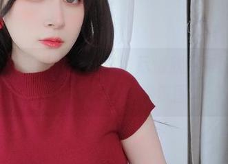 白银81的圣诞写真：在线尽情欣赏美丽图片，还原节日的浪漫氛围